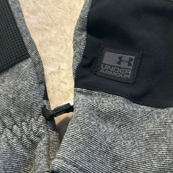 Under Amour Gloves Size L - Picture 3 of 5